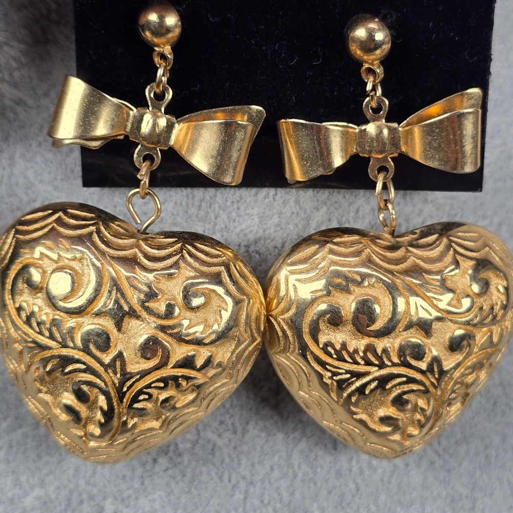 Vintage Big Gold Tone Ornate Puffy Heart Bow Drop Statement Earrings Pierced